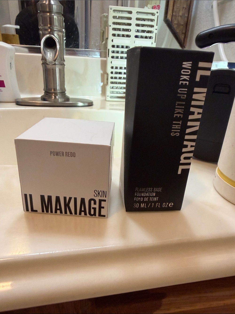 IL MAKIAGE Foundation Set NIB